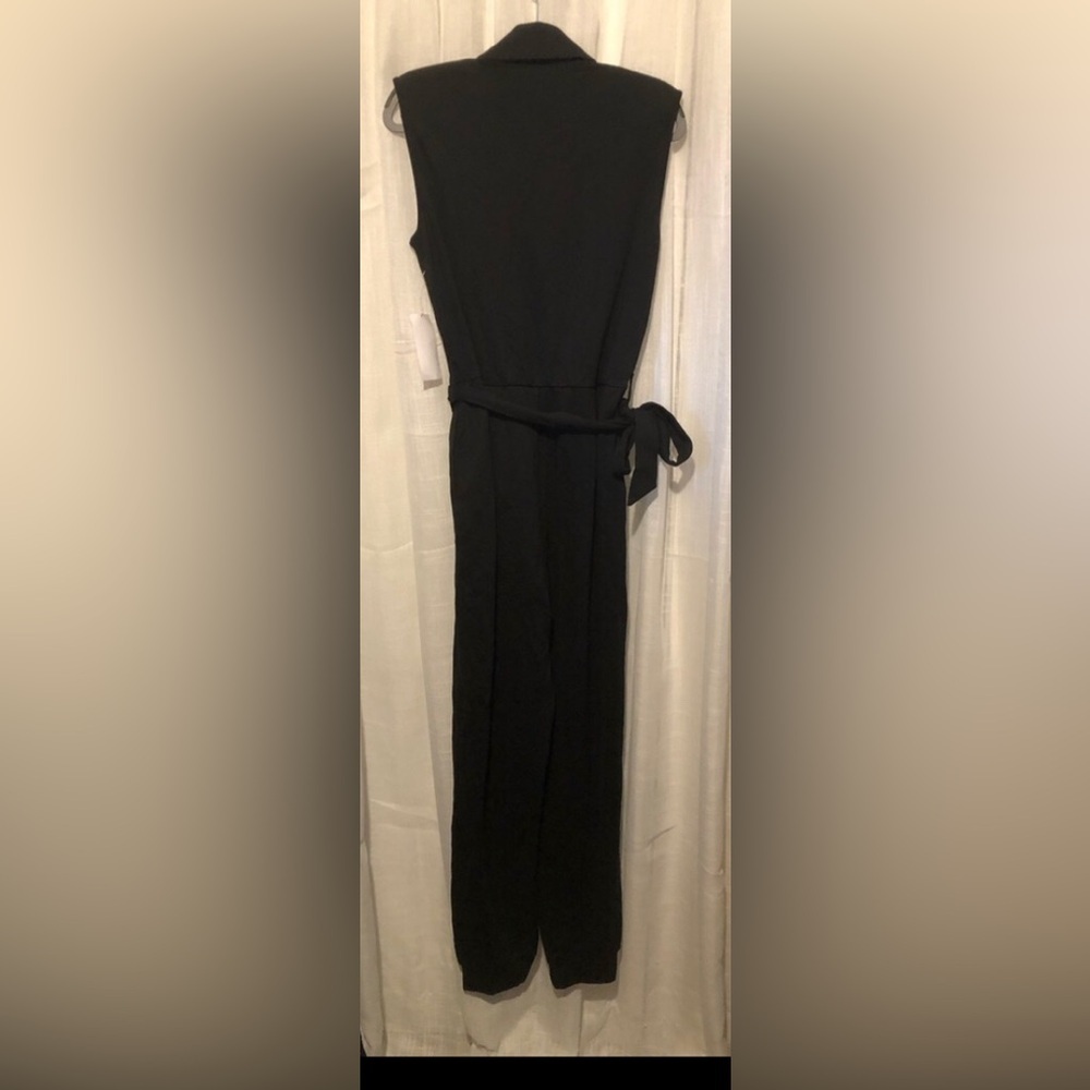 VENUS Black collared Tie-Waist Jumpsuit NWT SIZE MEDIUM - Picture 11 of 13